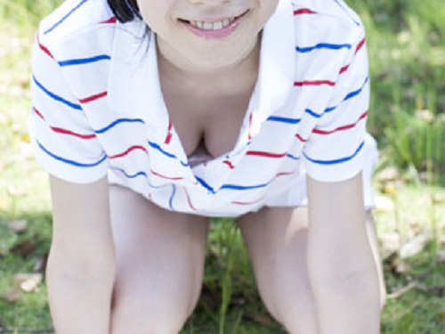 【芸能】 ランドセルが似合うＦ乳アイドル・長澤茉里奈、見た目の幼さで話題沸騰「補導されそうになる」