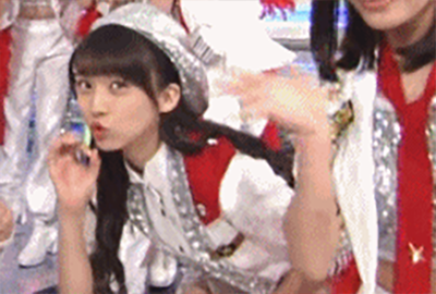 【GIF画像】AKB48の人気キャラ、生放送でカメラ目線で手コキフェラ披露ｗｗｗ