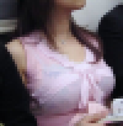 【画像】電車内で神乳房ｗｗｗｗｗｗｗｗ