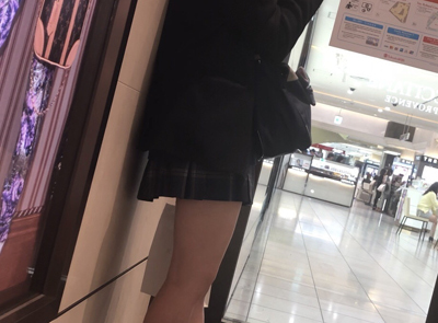 【画像あり】横浜駅のJKは世界一エッチだとギネス認定すべき