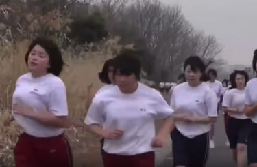 【動画】女子校の揺れすぎマラソン大会、絶対に性的な目で見ないで下さいｗｗｗｗ