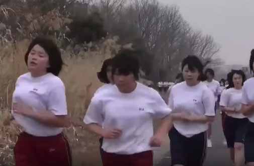 【動画】 女子校の揺れすぎマラソン大会、絶対に性的な目で見ないで下さいｗｗｗｗ