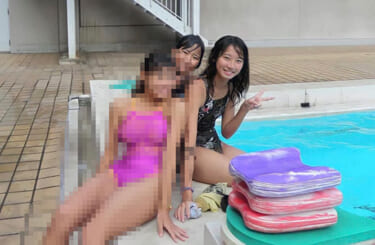 【画像】巨乳水泳部女子さん、デカ過ぎて水着がパツパツになるｗｗｗｗｗｗ